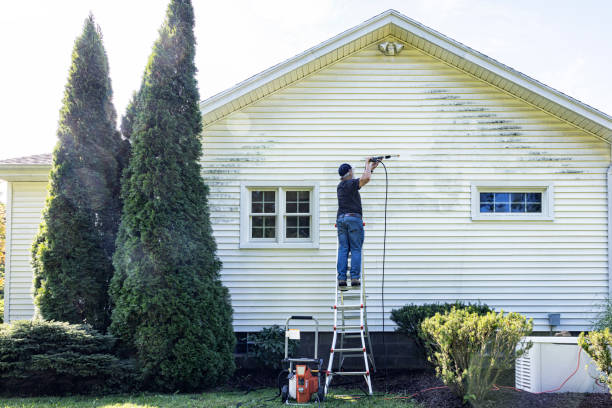 Best Concrete Pressure Washing  in Islandia, NY