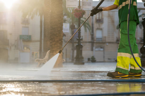Best Pressure Washing Patio  in Islandia, NY